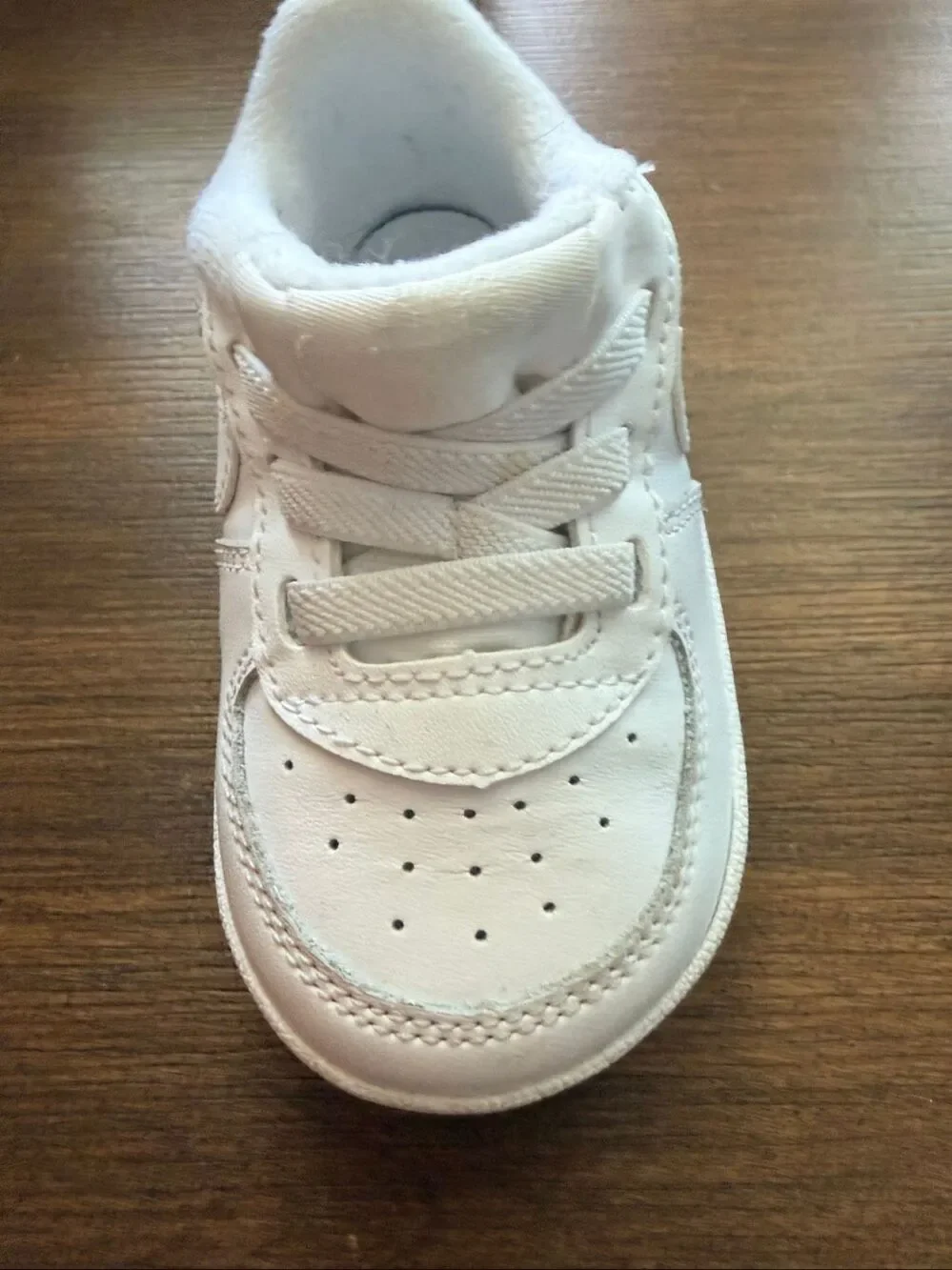 Nike Air Force 1 Crib Infant Baby White Leather Sneaker Size 4C Left Shoe Only